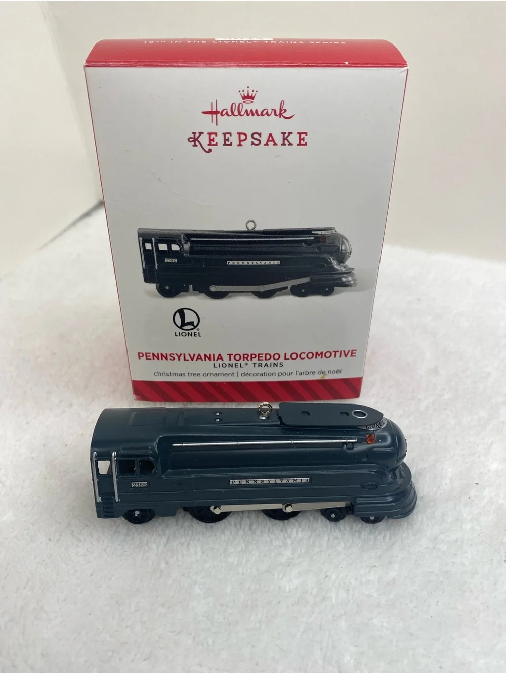 Hallmark Keepsake 2014 Lionel Pennsylvania Torpedo Locomotive Ornament Train